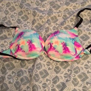 Victoria secret push up bra!